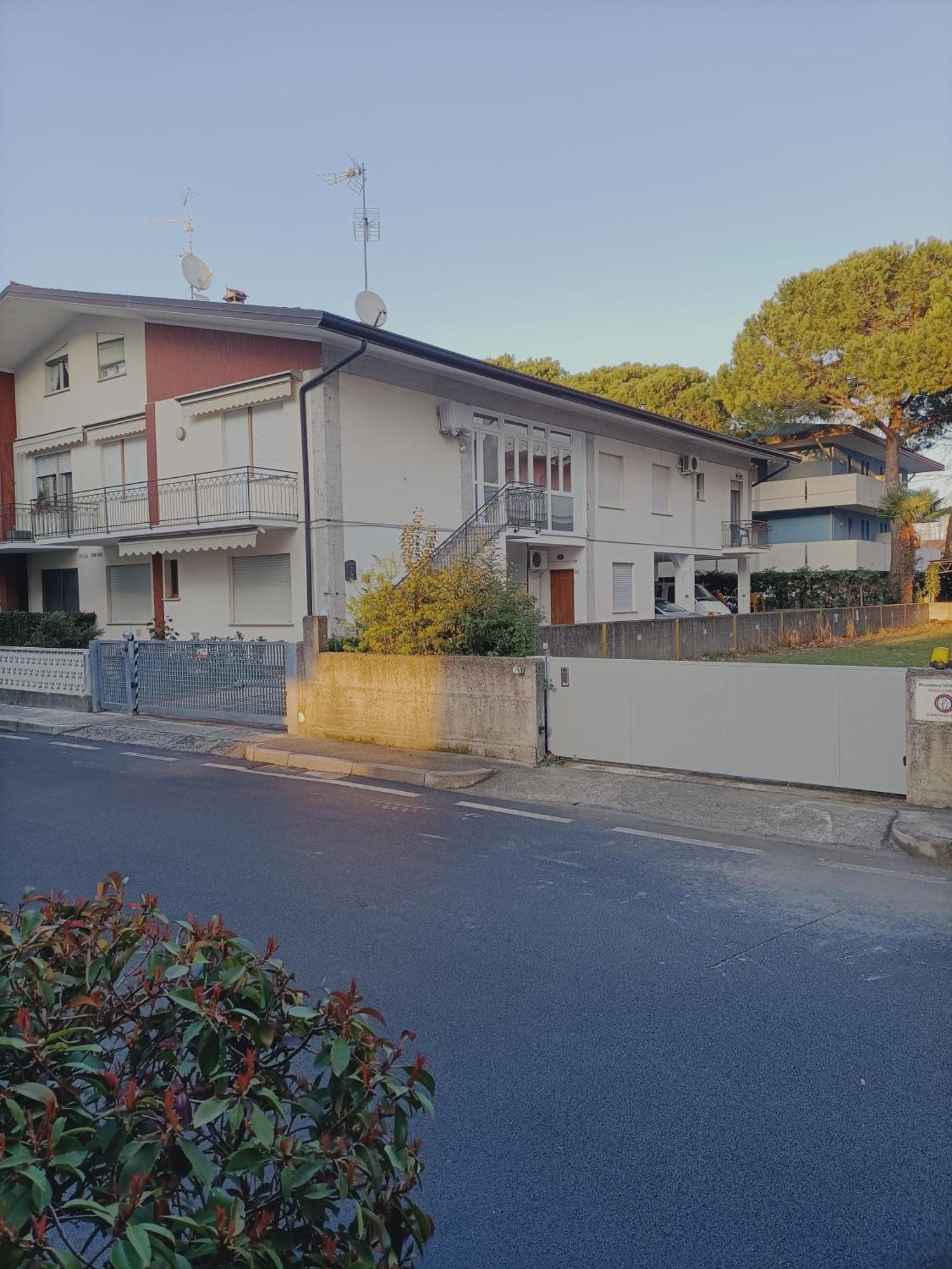 Bibione Villa Torino Via Della Bilancia 43 Экстерьер фото
